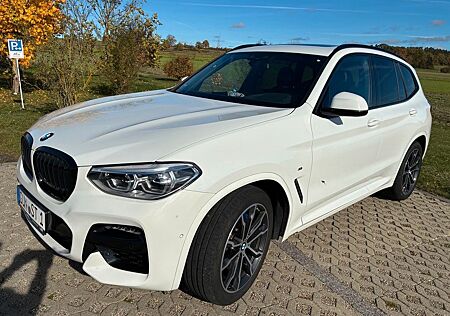BMW X3 xDrive20d M SPORT Pano, HUD, AHK, 20 Zoll usw