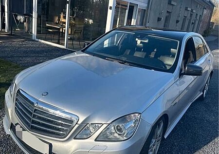 Mercedes-Benz E 200 CDI AVANTGARDE AMG Ausstattung