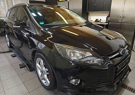 Ford Focus Turnier*1.6*ST-LINE*TÜV NEU*8XBEREIFT*TOP*