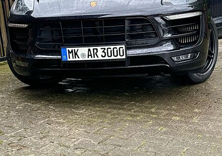 Porsche Macan GTS LED Carbon Panorama AHK Approved