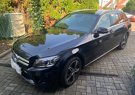 Mercedes-Benz C 220 d T Autom. -Voll. NP ca.68T Pano HuD uvm.