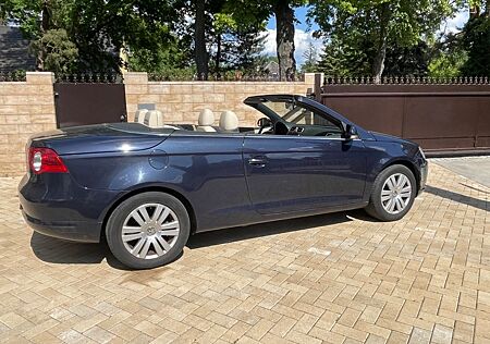 VW Eos Volkswagen 2.0 FSI, Glasschiedeach, Fach bereift