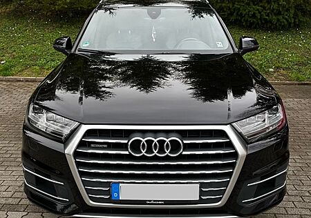 Audi Q7 3.0 TDI quattro tiptronic -