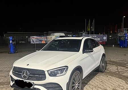 Mercedes-Benz GLC 300 4MATIC Coupé Autom. -