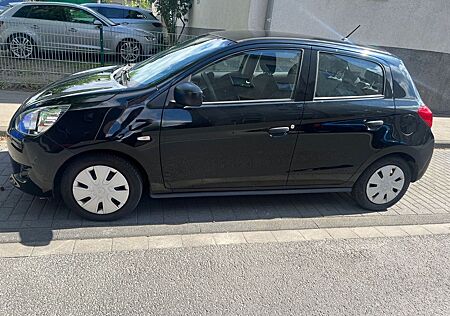 Mitsubishi Space Star 1.0 -