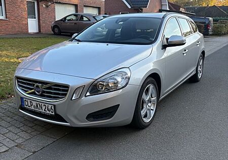 Volvo V60 D3 Momentum