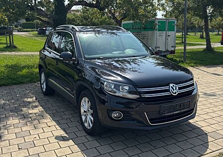 VW Tiguan Volkswagen 2.0 TSI 147kW 4MOTION Sport & Style S...