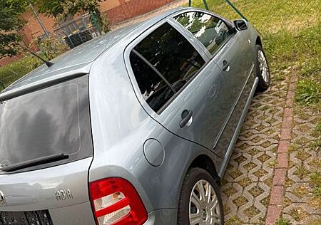 Skoda Fabia 1.4 16V 55 kW Sport Sedan Sport
