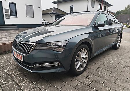 Skoda Superb Combi Style