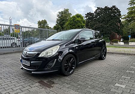 Opel Corsa 1.4 OPC Line (Nürburgring Edition)