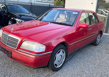 Mercedes-Benz 200 gebraucht kaufen Mercedes-Benz 200