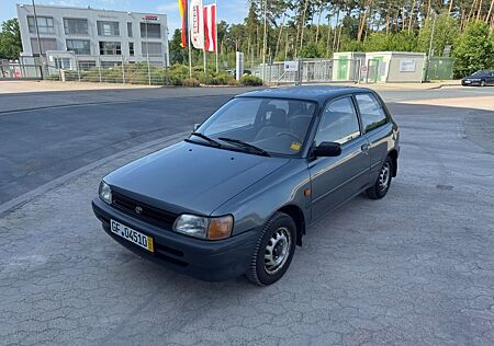 Toyota Starlet 1.3 XLi XL