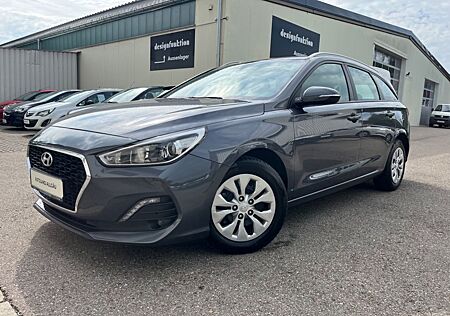 Hyundai i30 cw Select *TÜV NEU*BT*KLIMA*