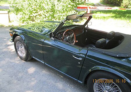 Triumph TR6