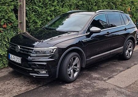VW Tiguan Allspace Volkswagen 2.0 TDI DSG 4 Motion R Line
