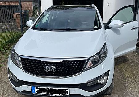 Kia Sportage 2.0 CRDi AWD 184 Platinum Edition A...