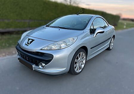 Peugeot 207 CC Sport 120 Klima 17 Zoll Sitzheizung