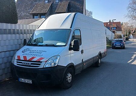 IVECO 35s12