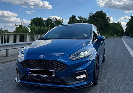 Ford Fiesta ST 200PS*LED*Winter*Bang und Olufsen*Tuni