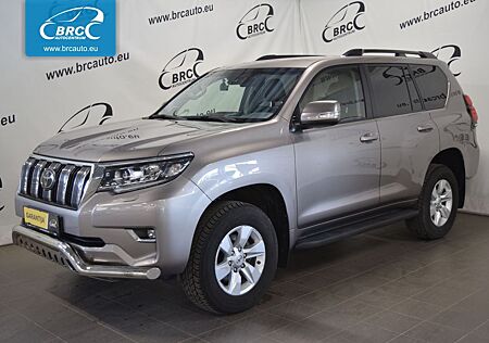 Toyota Land Cruiser Luxury 4WD