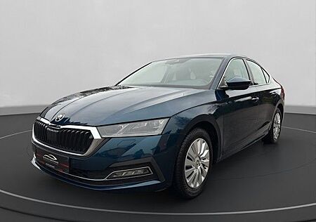 Skoda Octavia Lim. 1.5 TSI First Edition *AHK*NAVI*LED