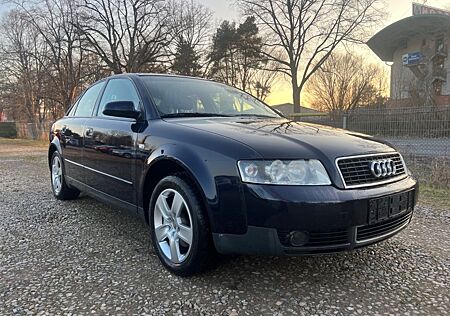 Audi A4 2.0 KLIMAAUTOMATIK/131 PS/