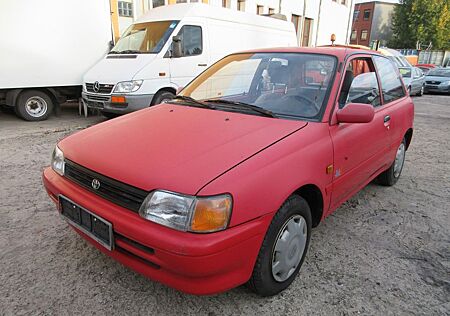 Toyota Starlet 1.3 XLi