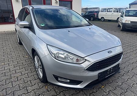 Ford Focus Lim. Business *11/26 Tüv*Zahnriemen Neu