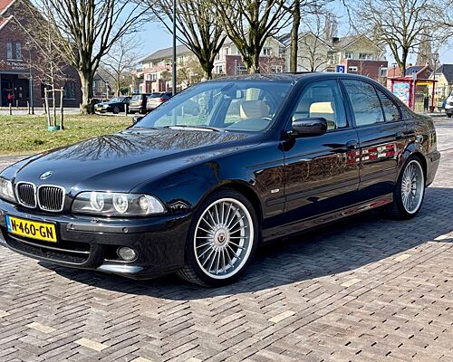 BMW 535i V8 A M-Sport Carbon-Schwartz , orig D auto