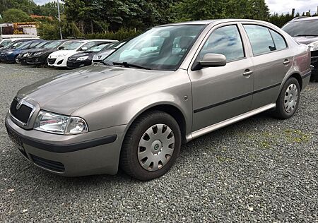 Skoda Octavia Lim. Tour *1.Hand, 71200 km!!*
