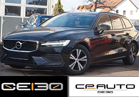 Volvo V60 Kombi Momentum Pro 4x4 AWD