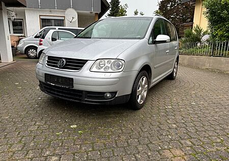 VW Touran Volkswagen 2.0 TDI DSG