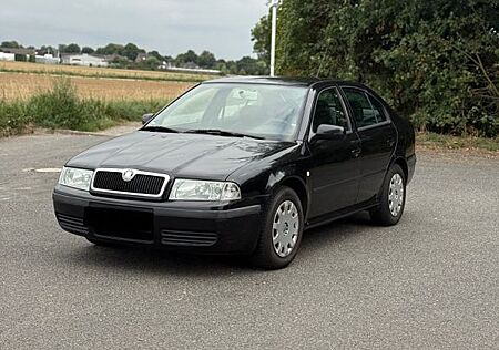 Skoda Octavia 1.6 Style Style