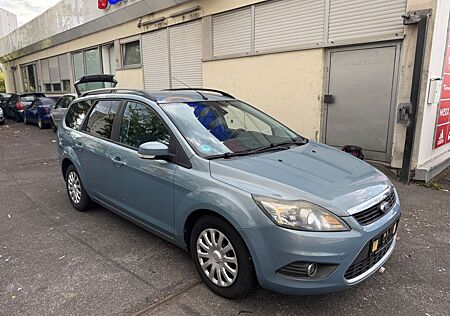 Ford Focus Turnier Titanium