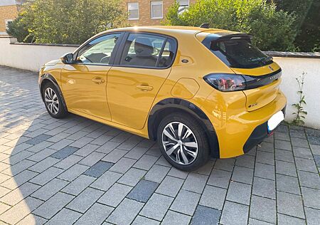 Peugeot 208 Elektromotor 136 Active Active