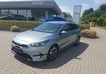 Kia Cee'd Sportswagon Ceed SW 1.5 T-GDI NAVI CONNECT KLIMAAUT LED