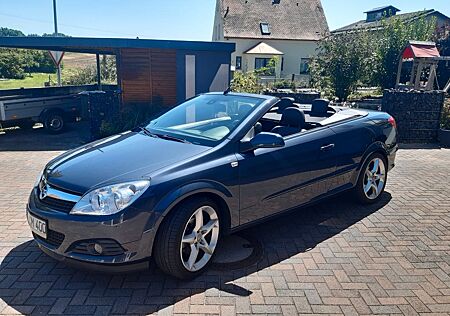 Opel Astra Endless Summer 1.8 Endless Summer