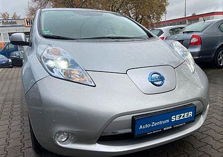 Nissan Leaf mit Batterie/NAVI/KLIMAAUT/R.KAMERA/1.HAND