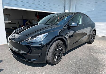 Tesla Model Y Long Range Dual Motor AWD TÜV: neu