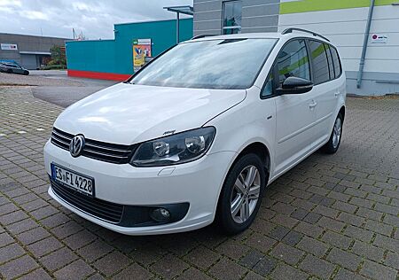 VW Touran Volkswagen 1.6 TDI Match