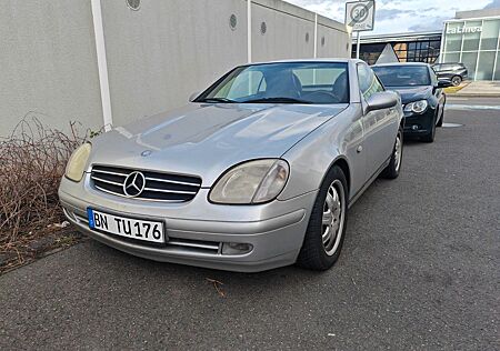 Mercedes-Benz SLK 200