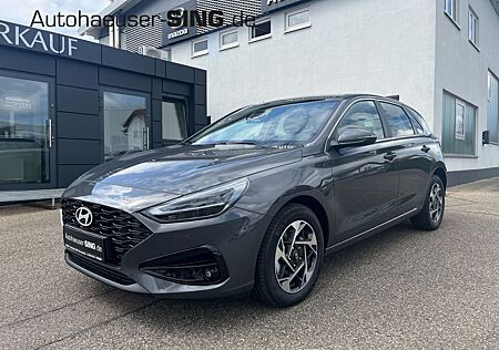 Hyundai i30 Automatik M-Hybrid Klima LED Kamera CarPlay