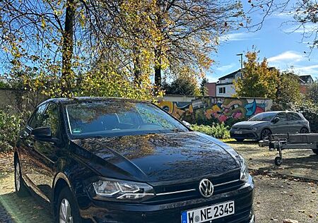 VW Polo Volkswagen 1.6 TDI SCR 70kW DSG Highline 1. Hand