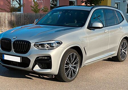 BMW X3 M40i Voll AHK Pano Live Cockpit DA+ 21"