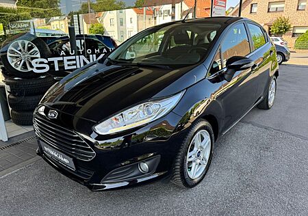 Ford Fiesta 1.25 Titanium * LED * Allwetter * S-Heft