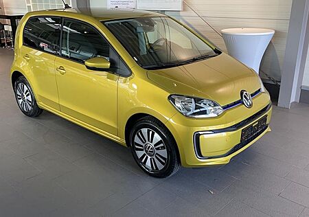 VW e-up! Volkswagen e-up united mit ccs-Ladeoption