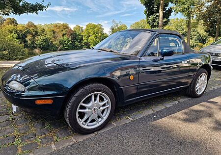 Mazda MX-5 1.6 -