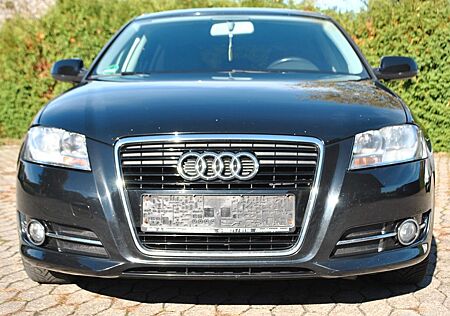 Audi A3 Sportback1.2 TFSI +Navi+PDC+Sitzheizung