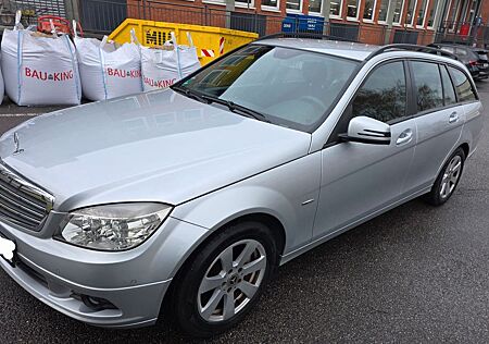 Mercedes-Benz C 180 T Kompressor BlueEfficiency