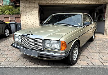Mercedes-Benz W123 230 C Coupé | Autom. | 2. Hd. | H | Top His